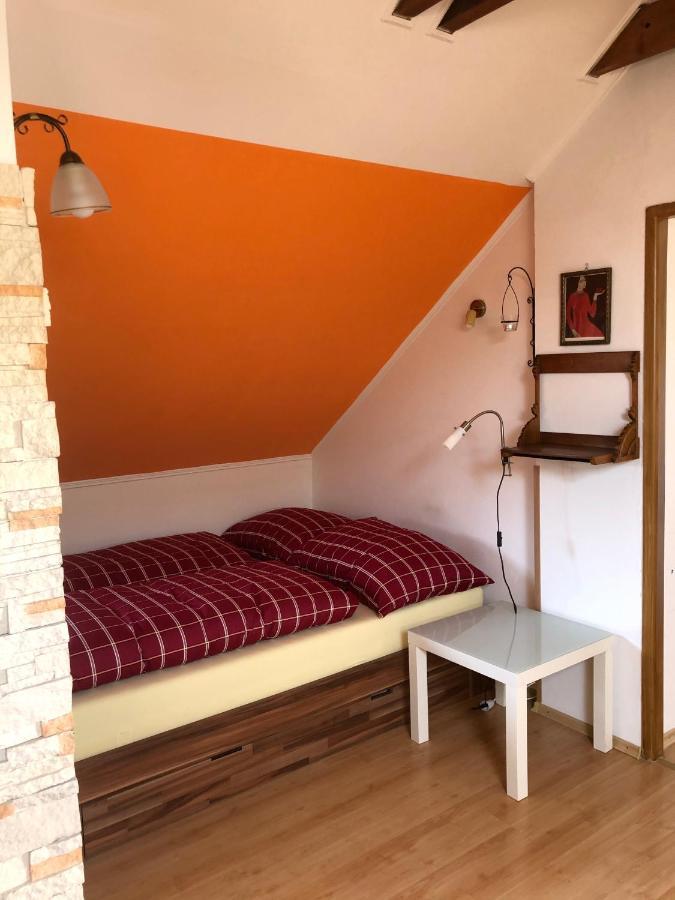 Apartman Silvia Komárno Eksteriør bilde
